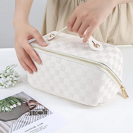 Plaid Makeup Bag , whit color |Crezy Line | High quality