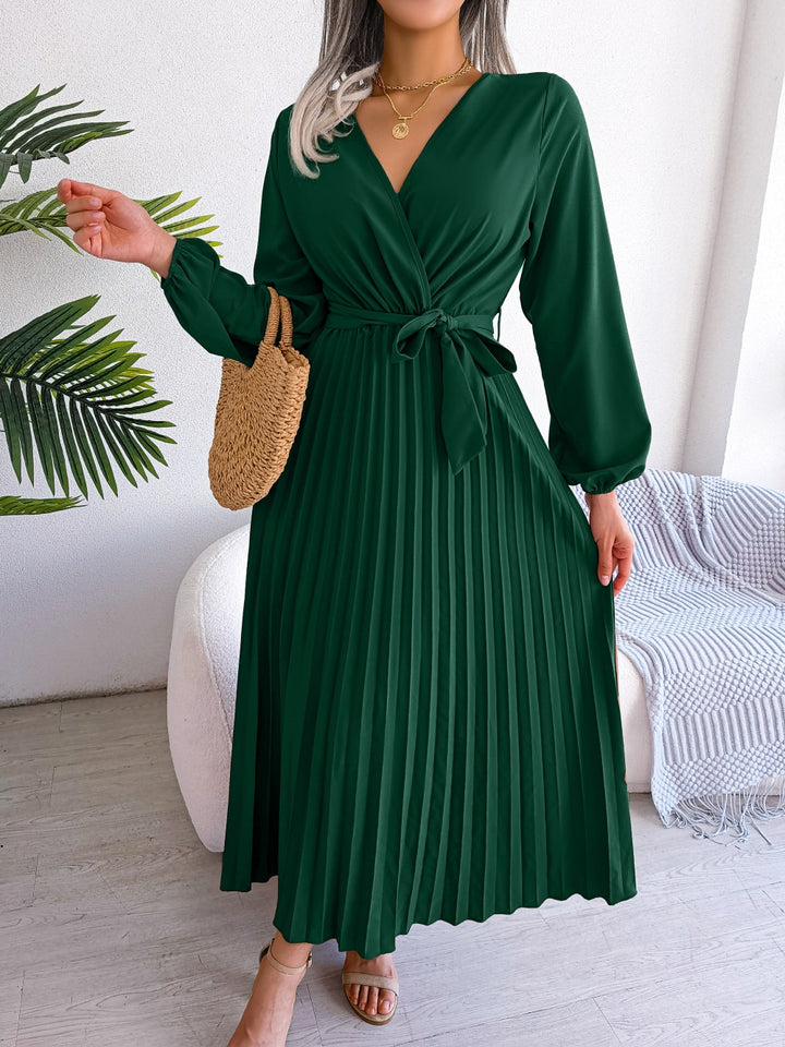 V Neck Large Hem Pleated Long Dress green color |Crezy Line | High quality