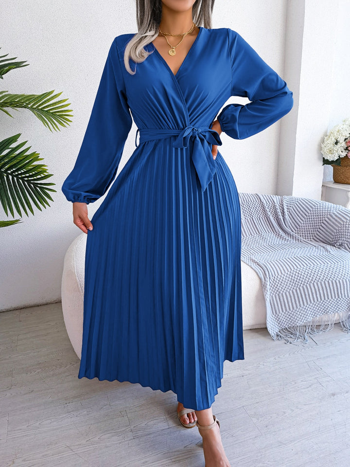 V Neck Large Hem Pleated Long Dress blue color |Crezy Line | High quality