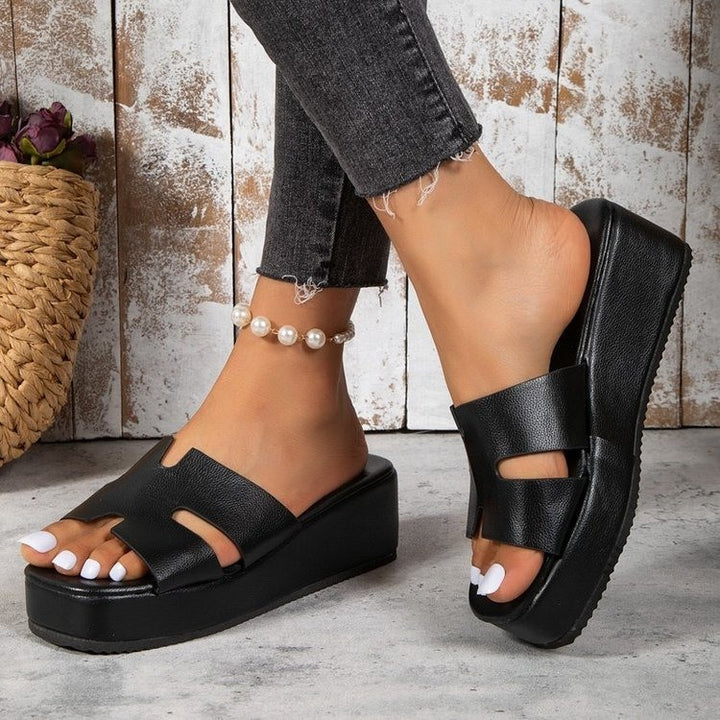 Women Platform Sandals black color |Crezy Line | High quality