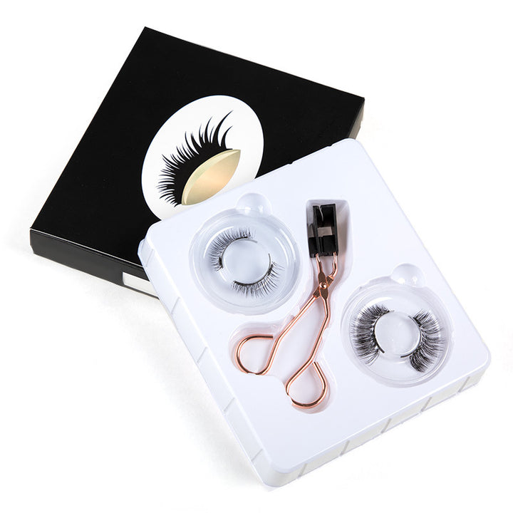 Magnet eyelashes smart ear eyelashes glamorous looking lashes anytime |Crezy Line | 