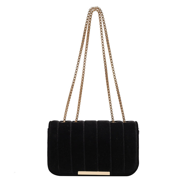 One Shoulder Velvet Chain Crossbody Bag black | crezy line |